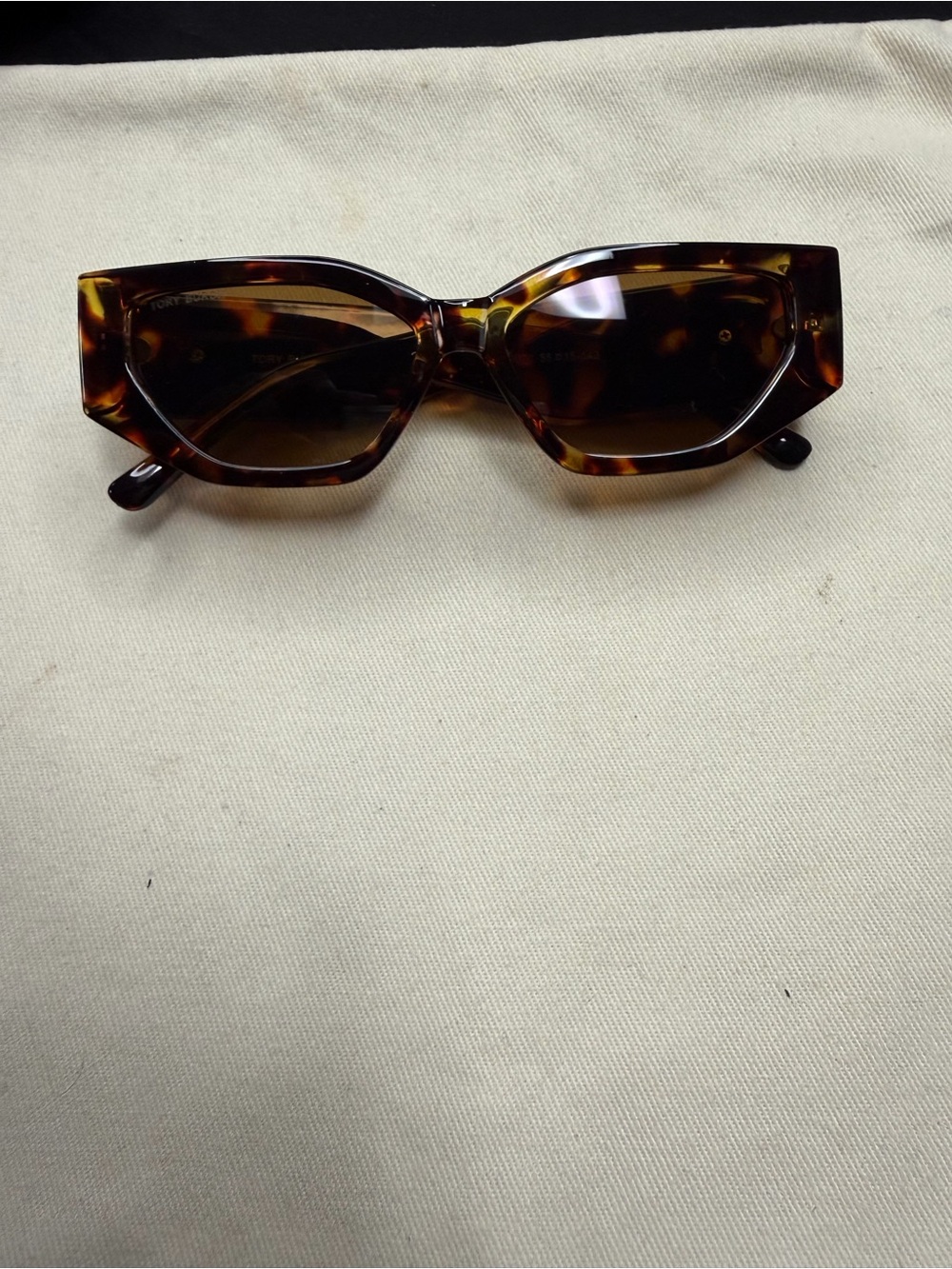 Tory Burch  Tortoiseshell Cat-Eye Sunglasses - Brown